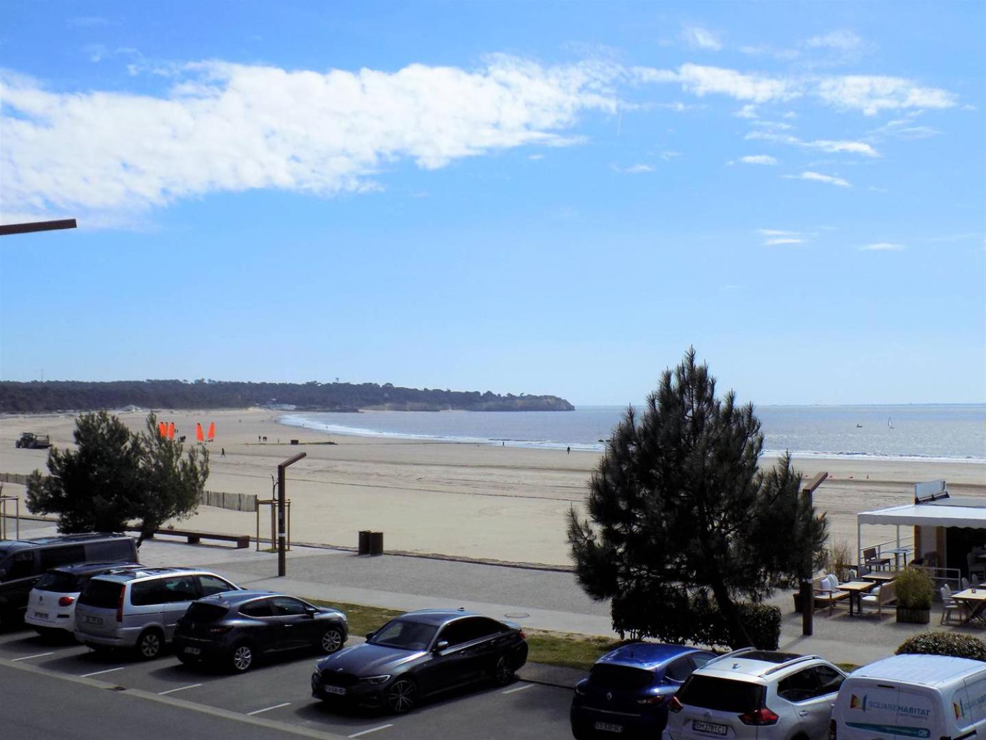 Saint Georges De Didonne - Pleine Vue Mer Pour Ce Studio Cabine Face A La Plage Kültér fotó