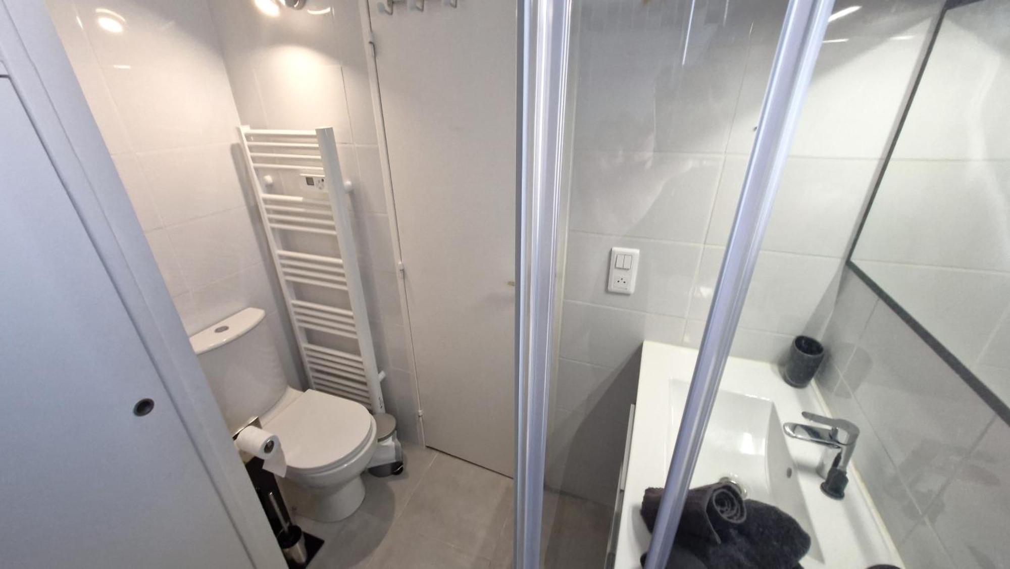 Saint Georges De Didonne - Pleine Vue Mer Pour Ce Studio Cabine Face A La Plage Kültér fotó