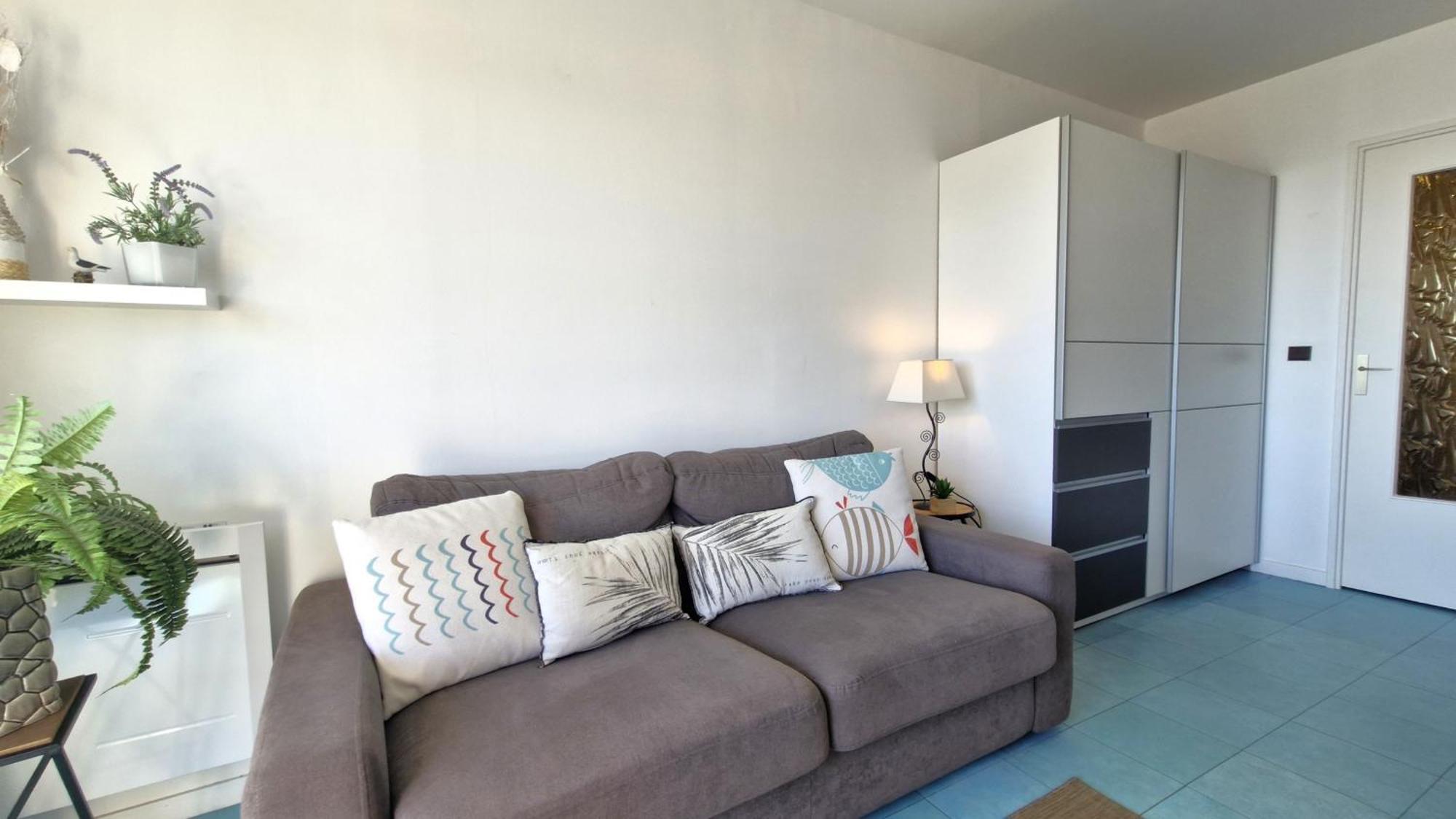Saint Georges De Didonne - Pleine Vue Mer Pour Ce Studio Cabine Face A La Plage Kültér fotó